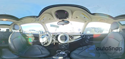 2013 Mini Cooper S z USA, uszkodzony, nr VIN WMWSV3C5XDTY29985